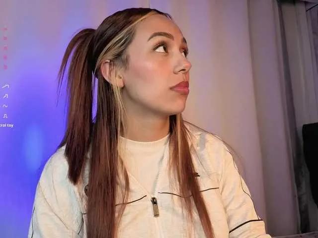 Arianne-ferrer on BongaCams