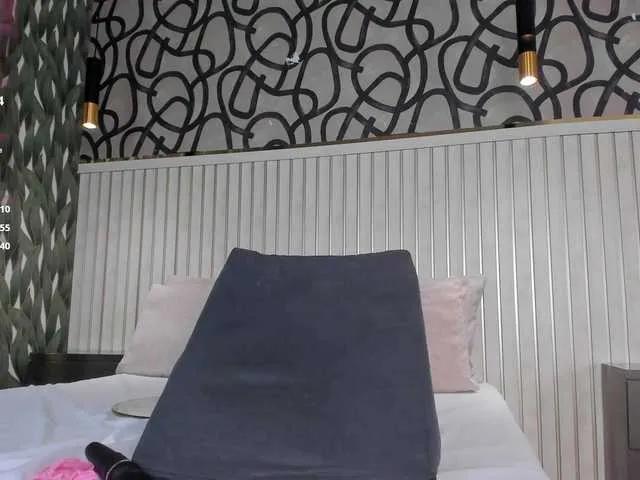 AriiNovoa on BongaCams