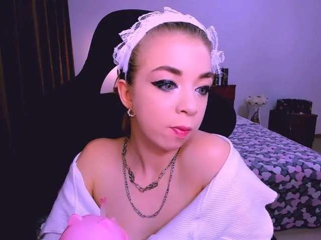 BabyNicole on BongaCams
