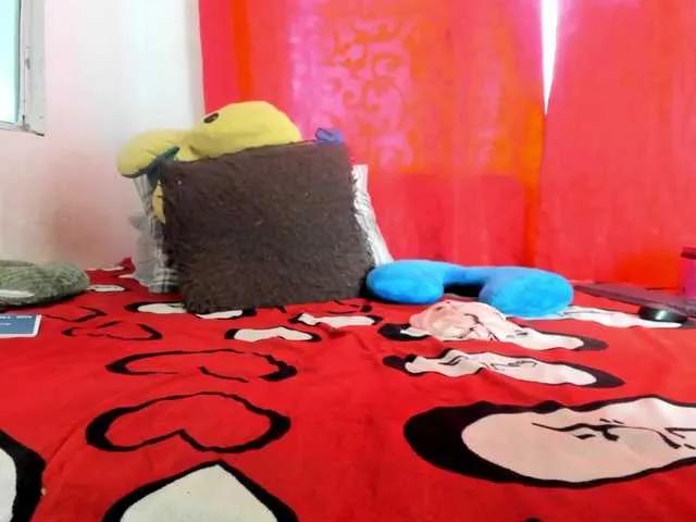 BlowMommy on BongaCams