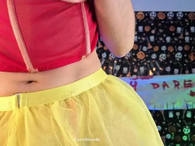 Charlotte-glasses on BongaCams