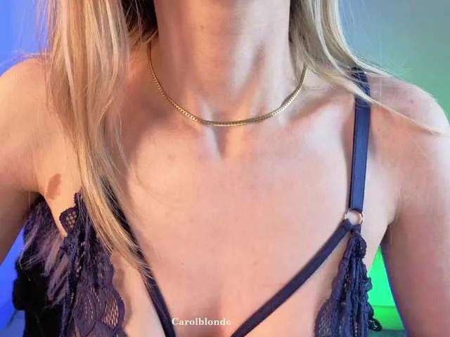 Charlotte-glasses on BongaCams