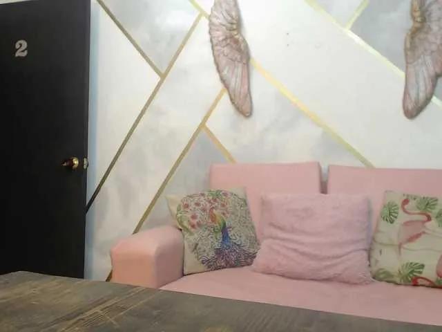 Cyrano-Roxana on BongaCams