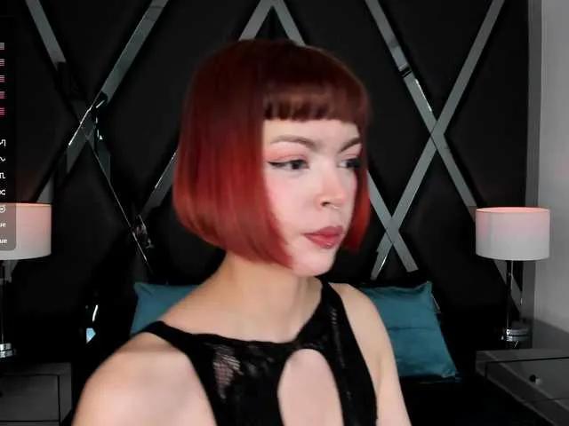 DollyConnor on BongaCams