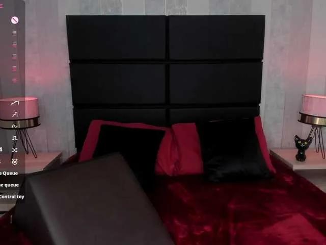 DollyConnor on BongaCams