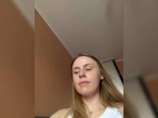 elegantbabe on BongaCams