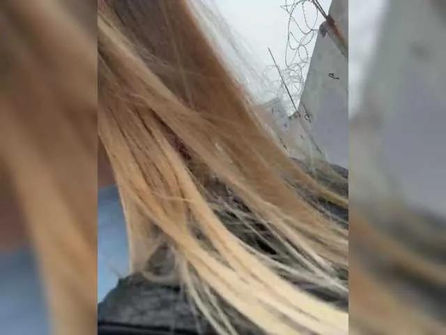 elegantbabe on BongaCams