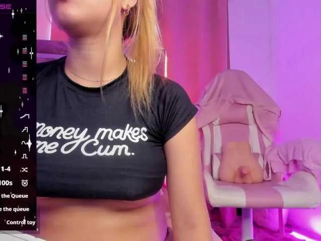 Evellyyn on BongaCams