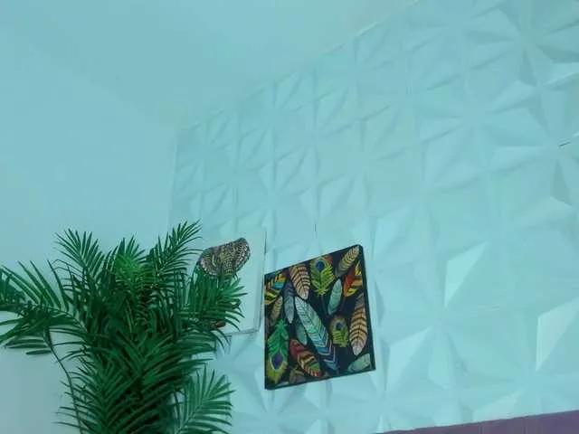 Hellen-Sky on BongaCams