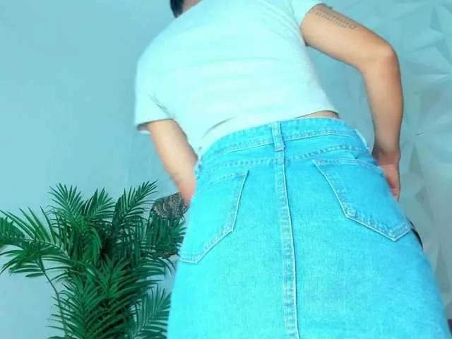 Hellen-Sky on BongaCams