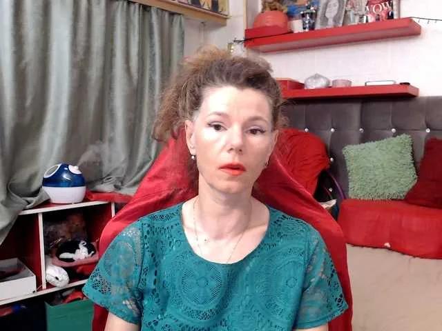 kellysurfing on BongaCams