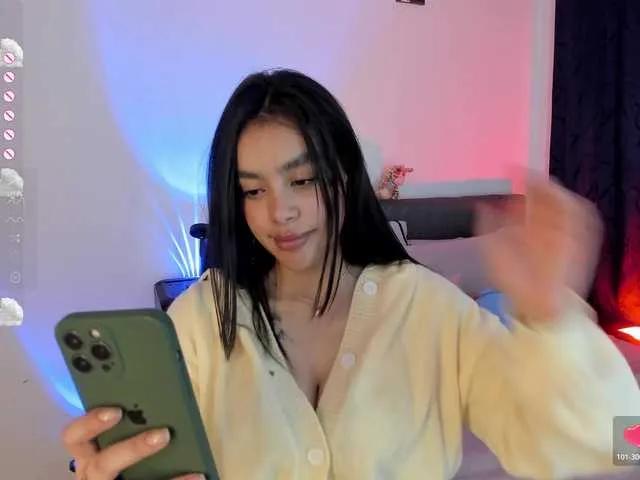 laurencamila1 on BongaCams
