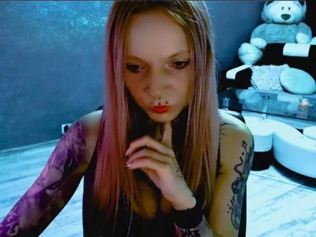 LisaModel on BongaCams