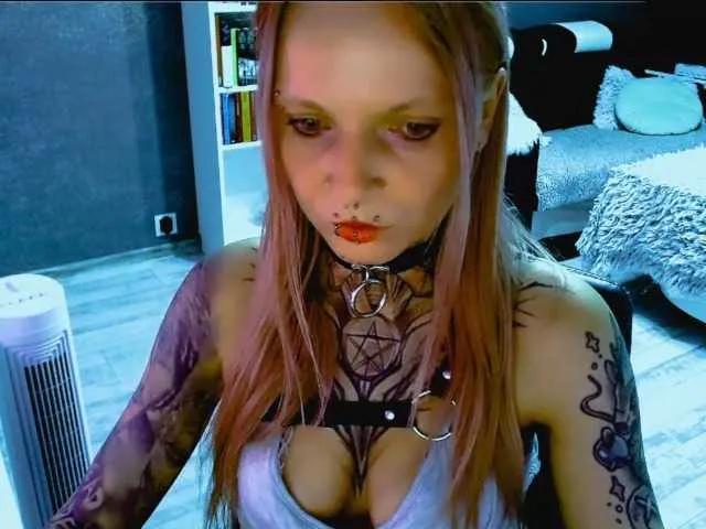 LisaModel on BongaCams