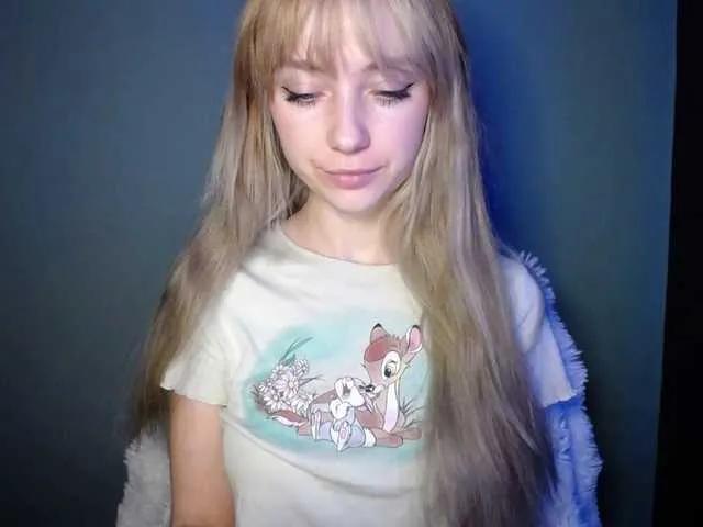 LuciaLovely on BongaCams