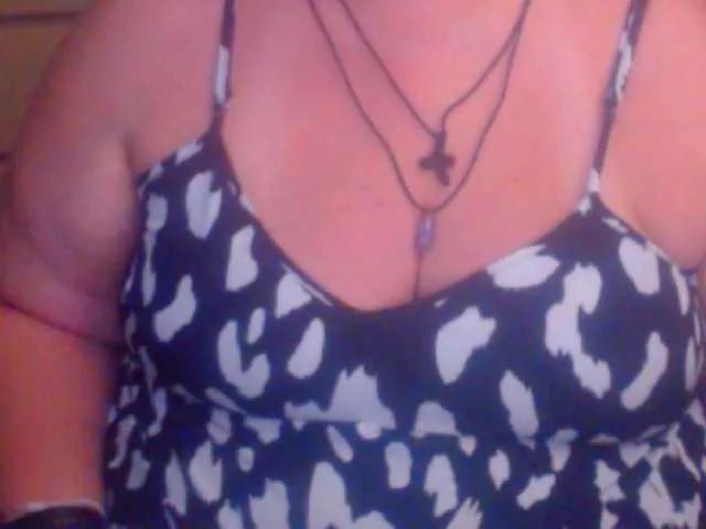 mayalove4u on BongaCams