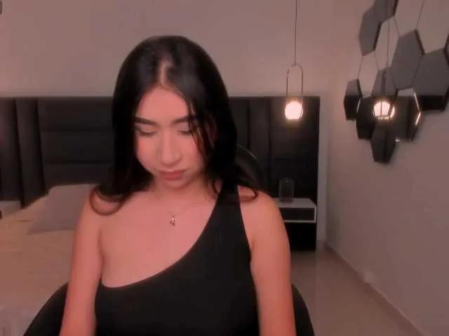 MayaMoretti on BongaCams