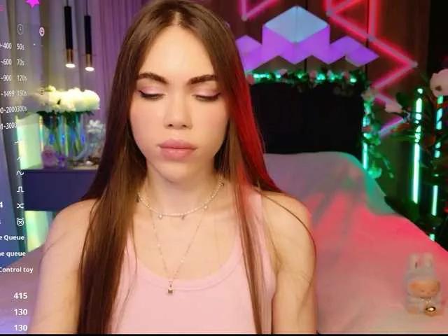 MimiForce on BongaCams