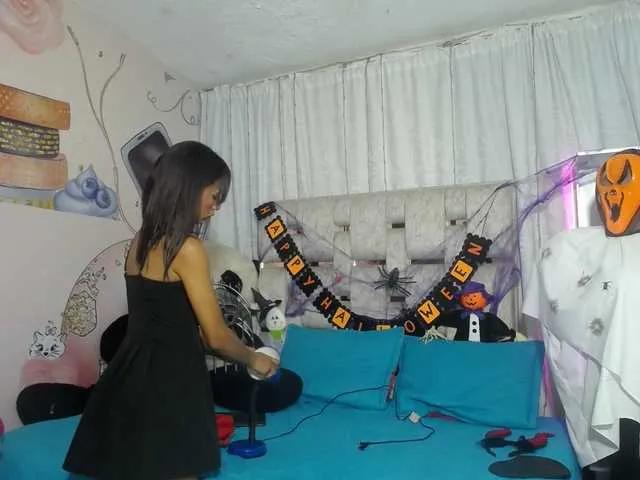 paulina-evans on BongaCams