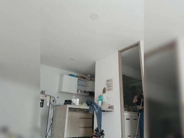 RevySadashiTrue on BongaCams