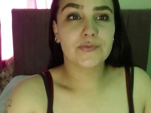 salmalopez on BongaCams