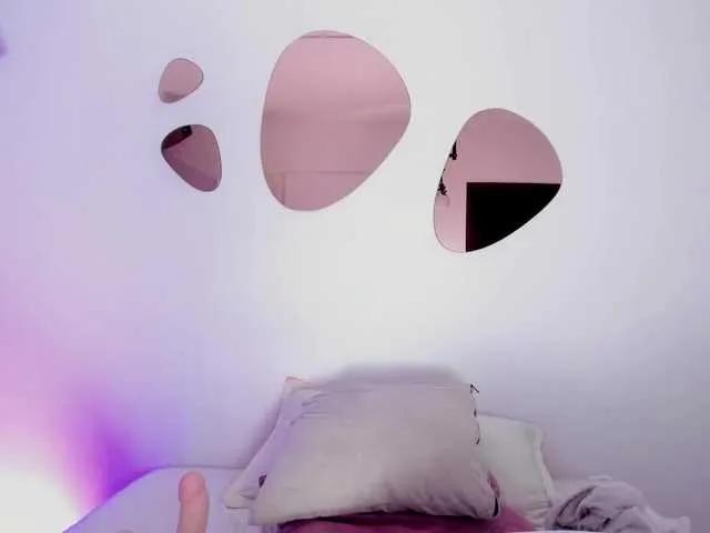 Sara-Parkeer on BongaCams