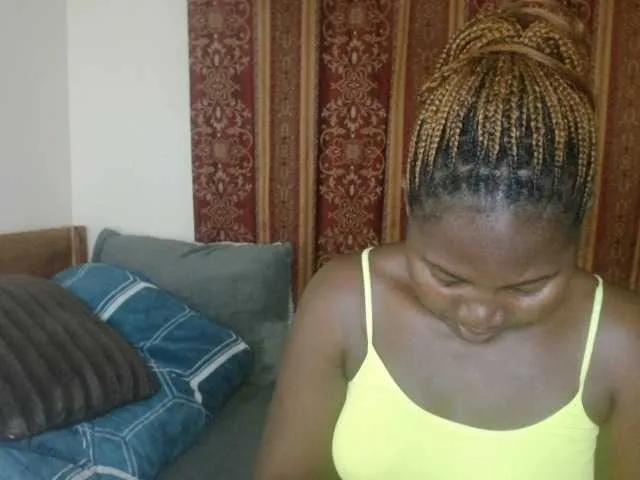 Sexxy-pretty24 on BongaCams