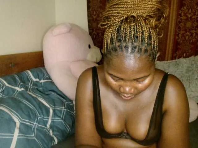 Sexxy-pretty24 on BongaCams