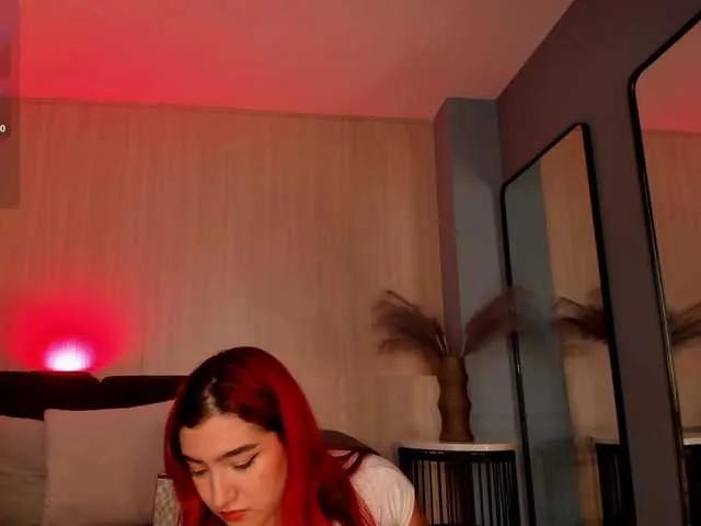 ViolettCastel on BongaCams