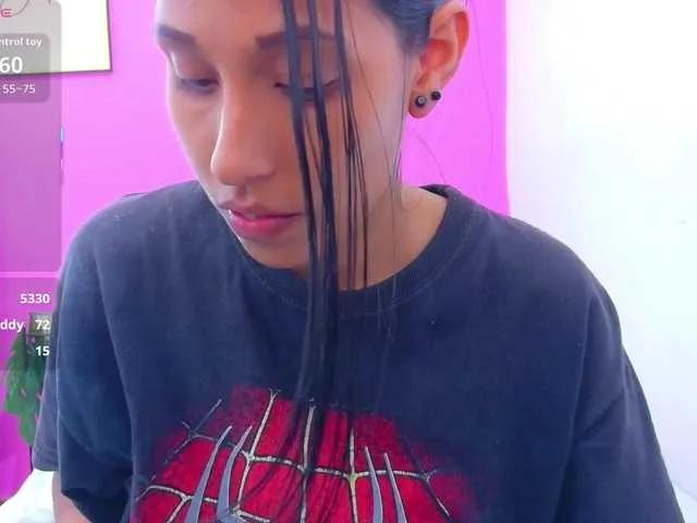 yourcuteneighbourr on BongaCams