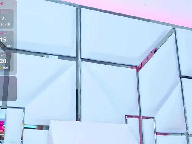 ZafiroClean on BongaCams