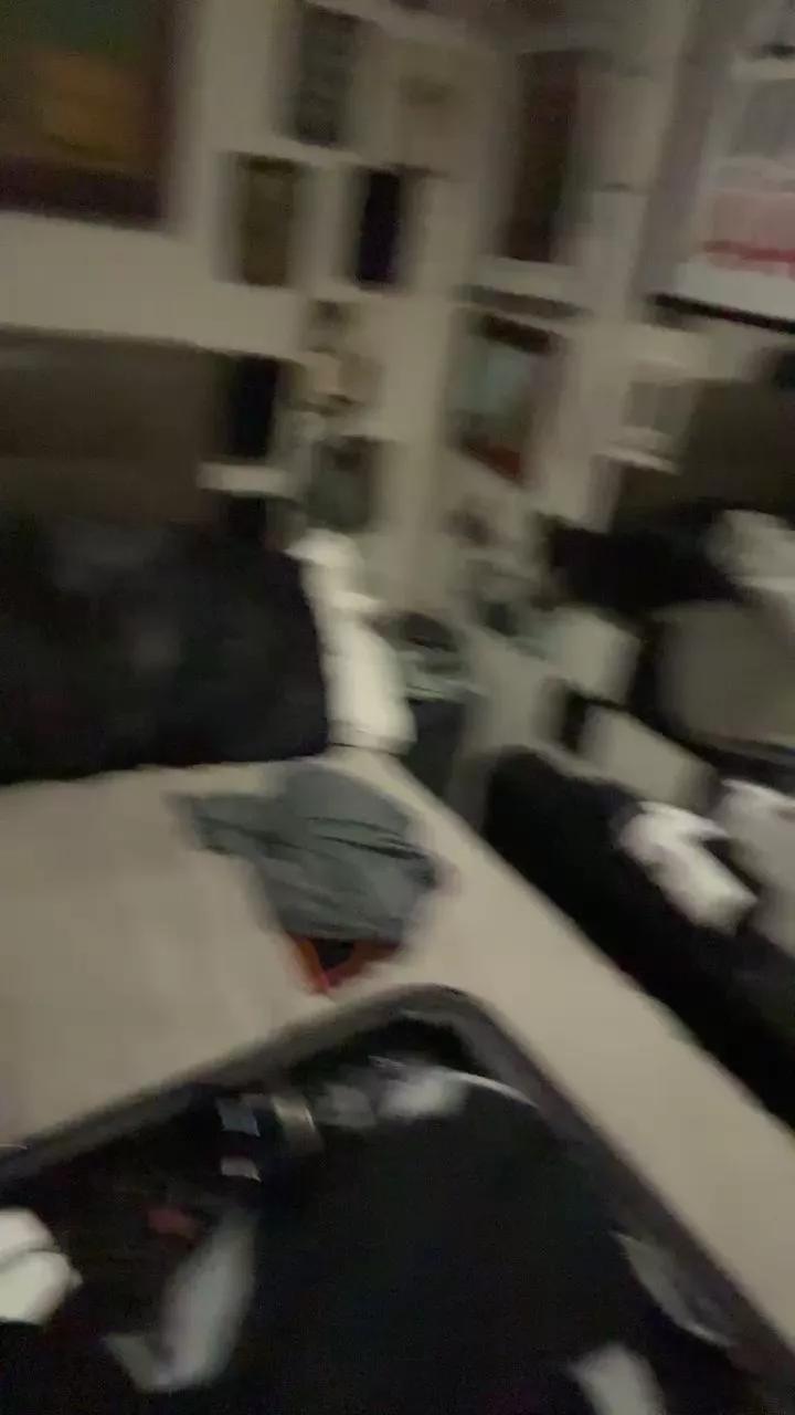 Bighairytopping on Cam4