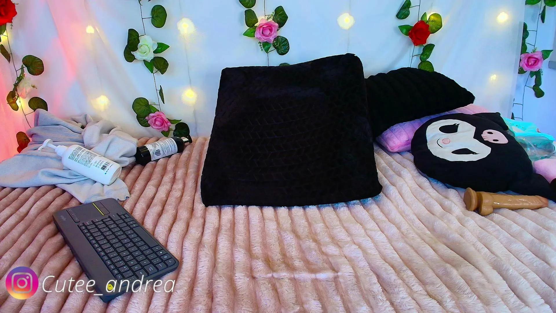 cutee_andrea on Cam4