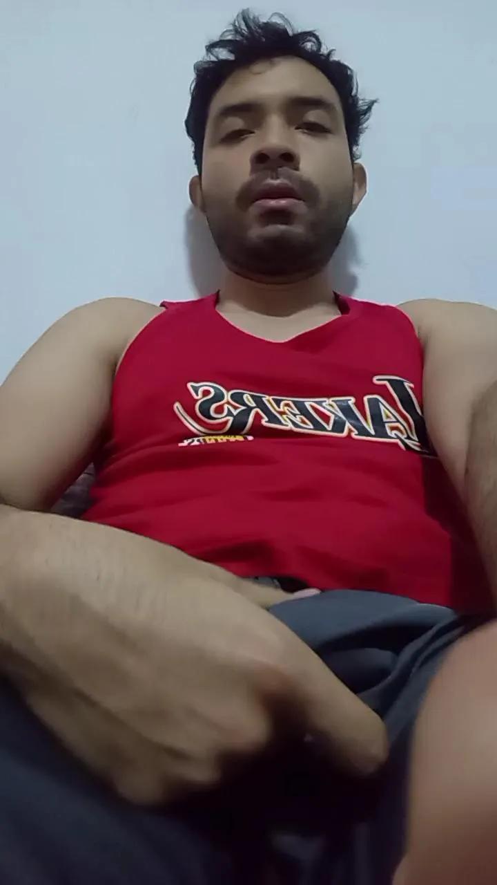 Luisfer98 on Cam4