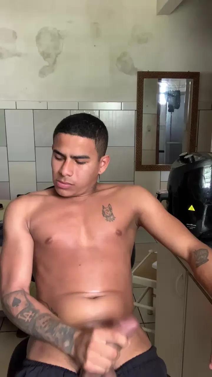 MARENTO23CMM on Cam4