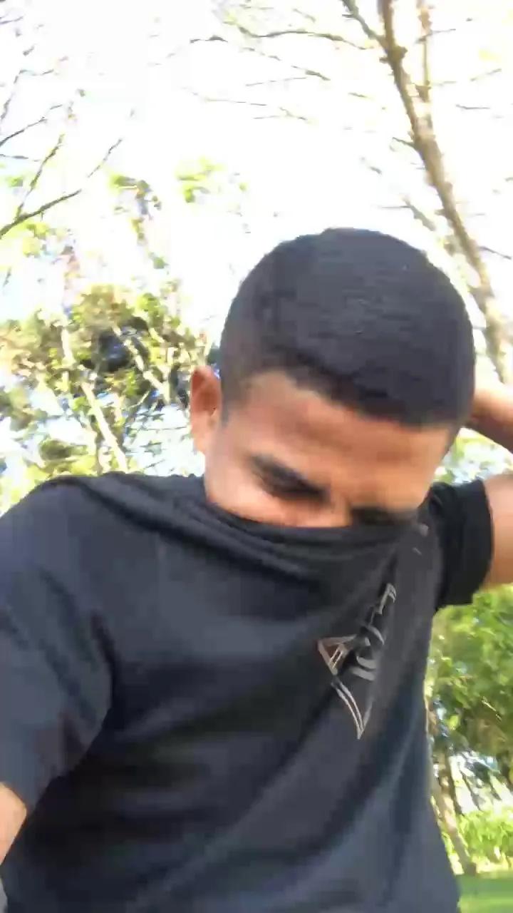 MARENTO23CMM on Cam4