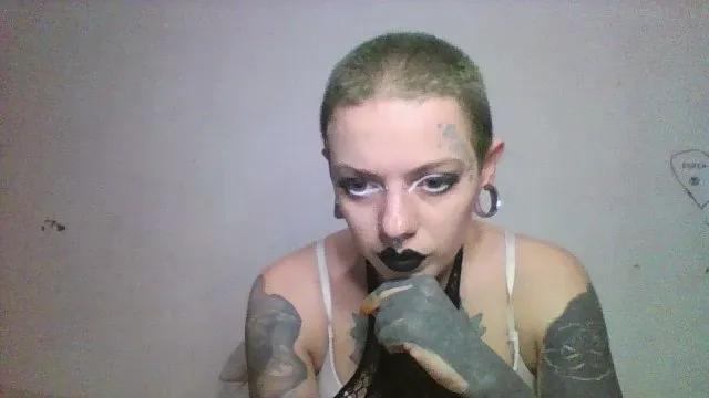 MorenaBlackMoon on Cam4