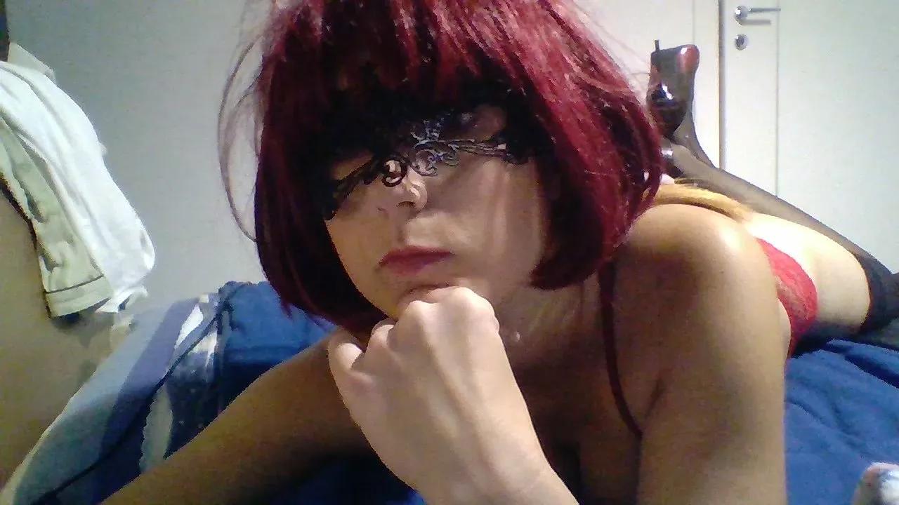 Redgirl906 on Cam4