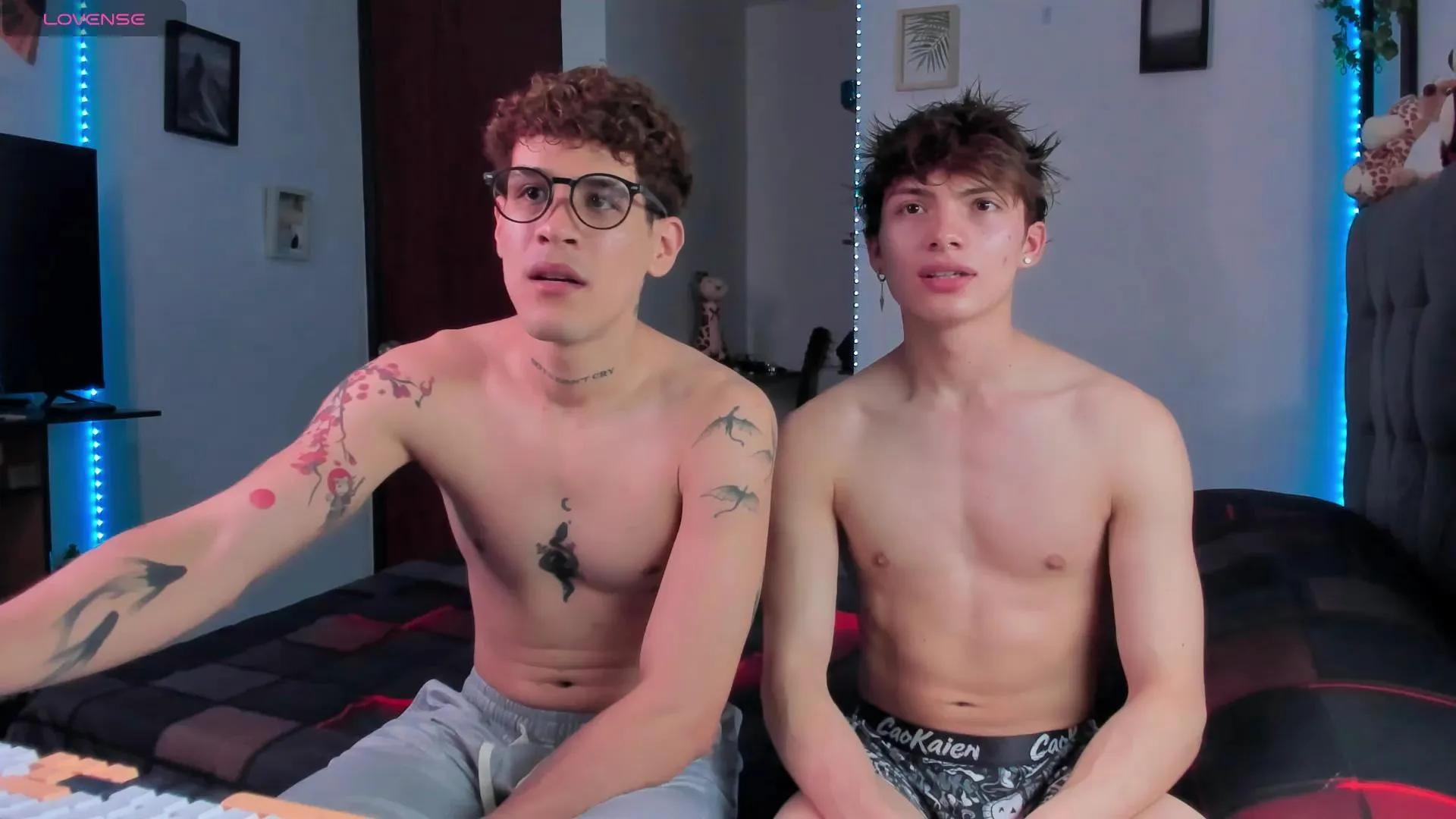 venezuelanguys on Cam4