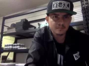 0bigdickmick on Chaturbate