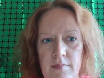 12ennie on Chaturbate