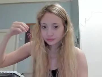 1lovepizza — GOAL: TOPLESS [98 tokens remaining] NEW HAIRSTYLE  #feet #blonde #findom #hairy #new