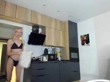 _alice_kitty — naked 2m #teen #young #flexible #skinny #smalltits [154 tokens remaining]