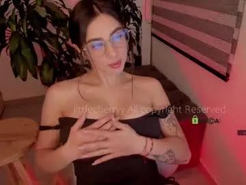 _littlecherryy_ on Chaturbate