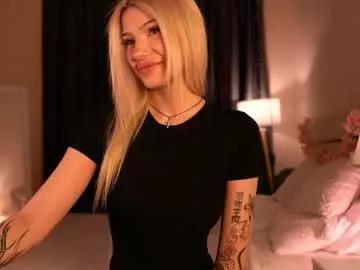 _miumiu_ on Chaturbate