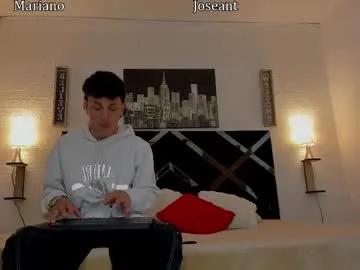 adriano_bigcock on Chaturbate