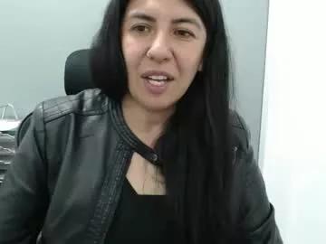 aisha_latina on Chaturbate
