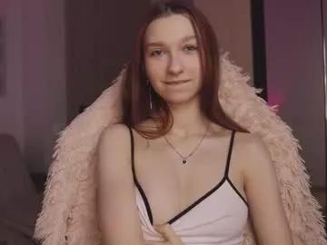 alisaa_01 on Chaturbate