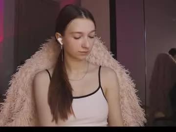 alisaa_01 on Chaturbate