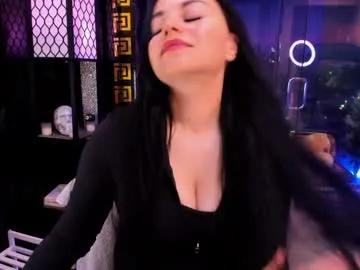 alma_pearl on Chaturbate